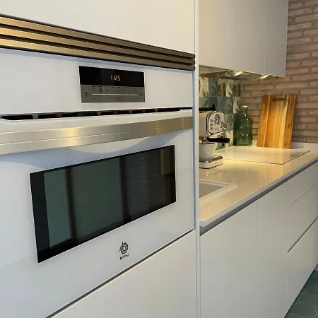 La Casa De La Escalera Apartman