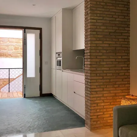 La Casa De La Escalera Apartman